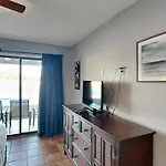 Edgewater Villa 1402