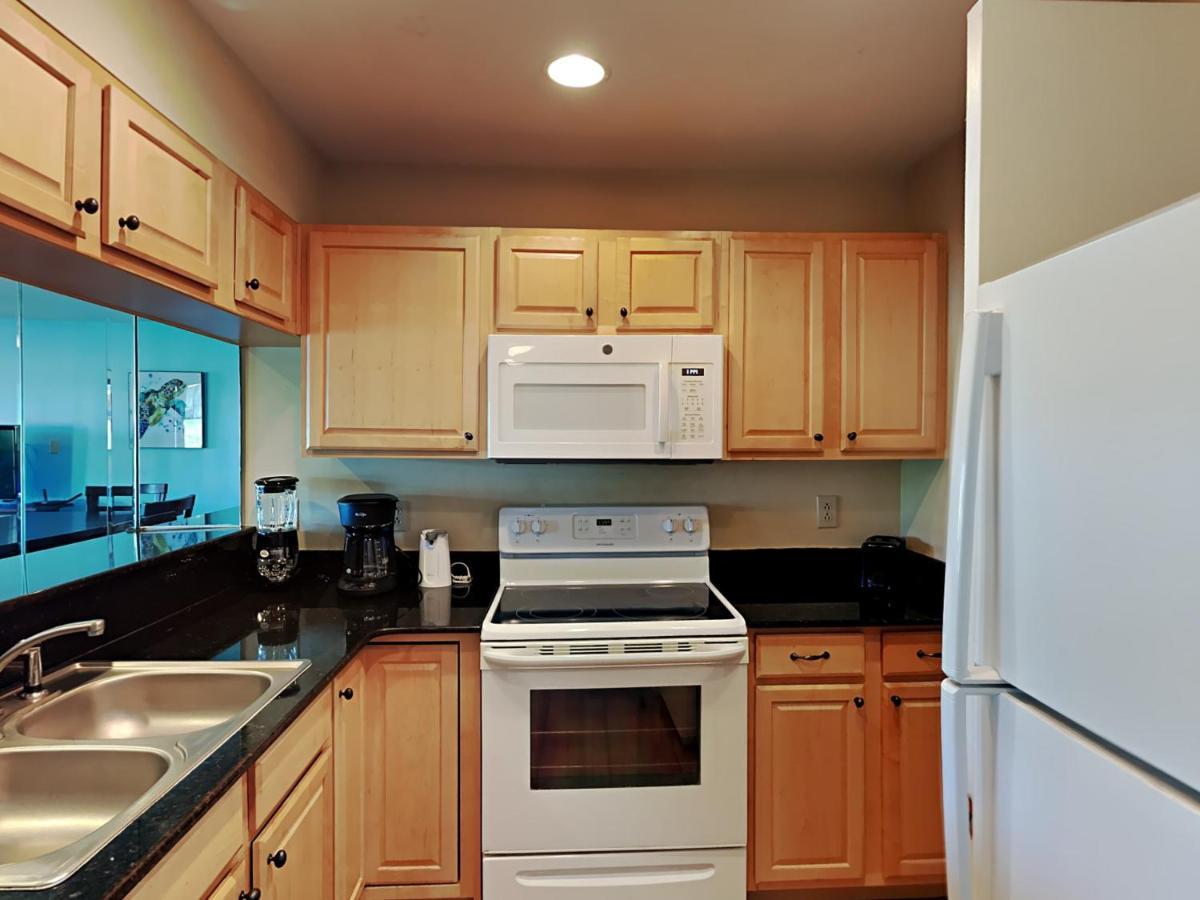Edgewater 1402