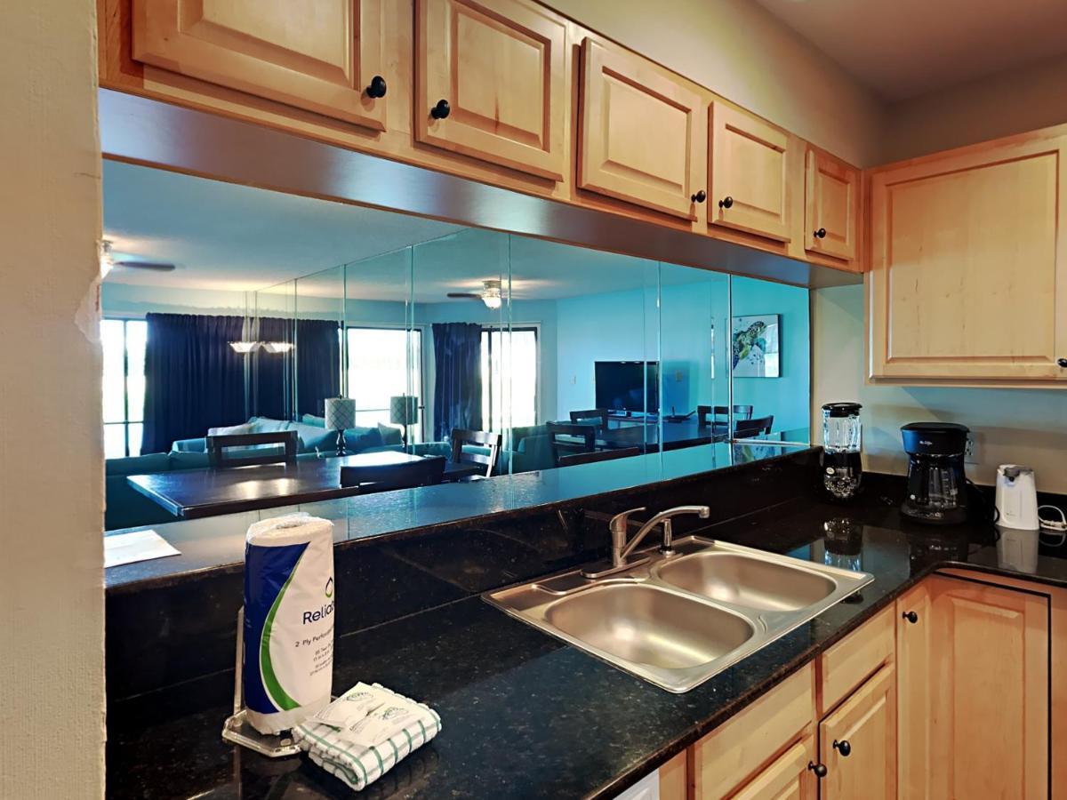 Apartment Edgewater 1402