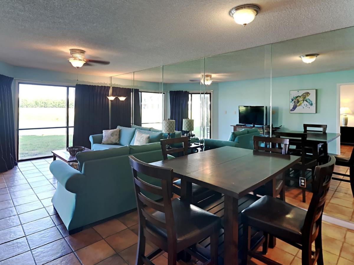 Edgewater 1402 Apartment *
